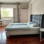 Lisbon's At Campo Pequeno Guest house *