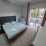 Lisbon's At Campo Pequeno Guest house